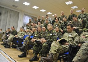 Foundations laid for quicker redeployment of NATO forces - 3