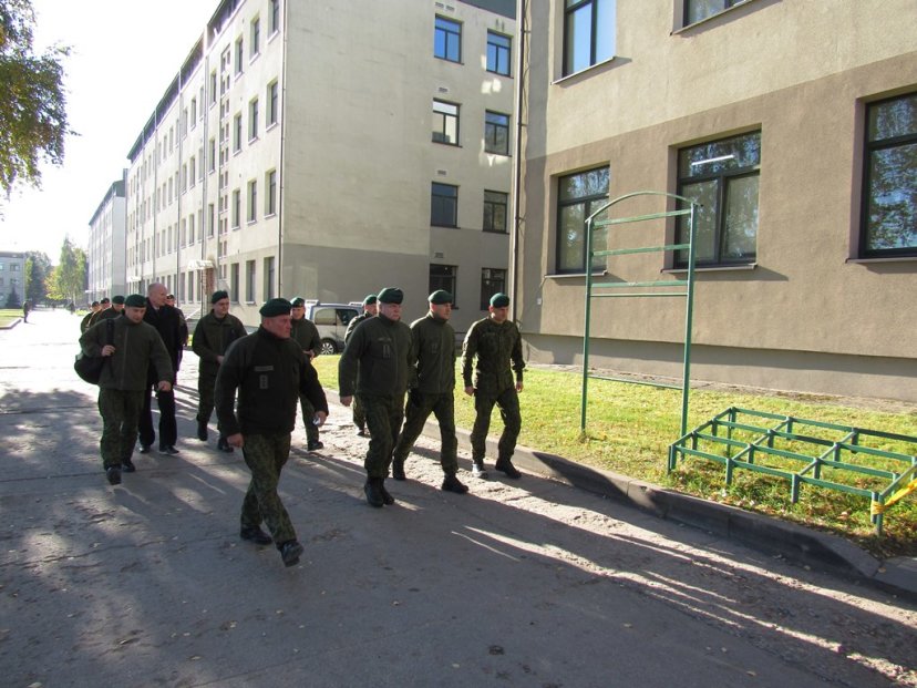 Lietuvos kariuomenės vadas: „Tiek Vaidoto batalione, tiek Mokomajame pulke šauktiniai turės geras...