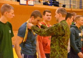 Kalėdinio tinklinio turnyro nugalėtoja – 305-oji pėstininkų kuopa - 4