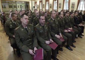 Lietuvos karo akademijoje pažymėjimus gavo jaunesniųjų štabo karininkų kursų klausytojai - 4