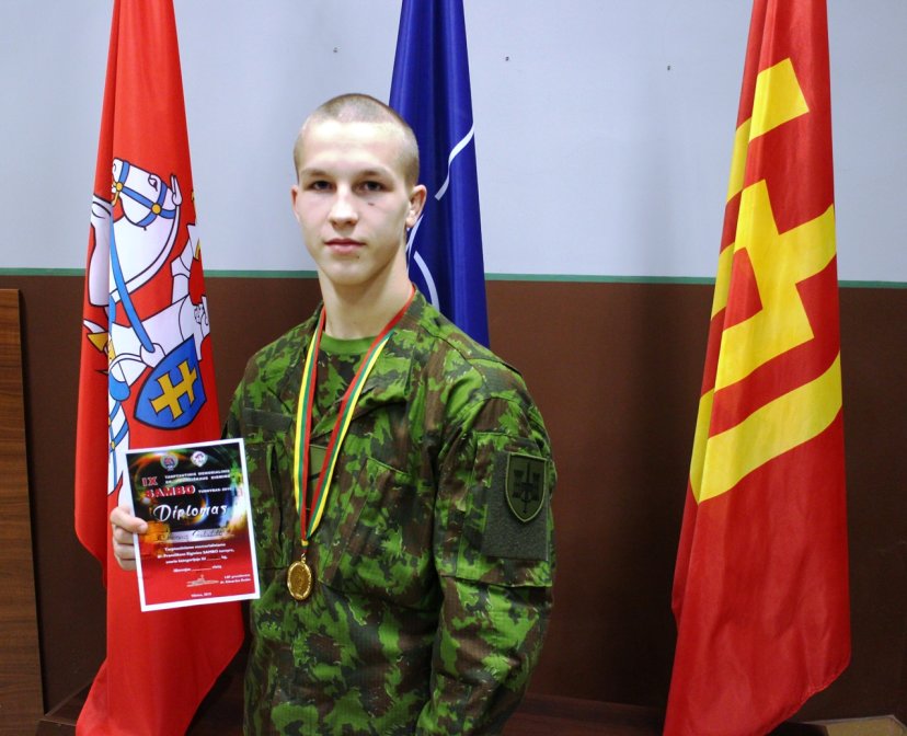 Juozo Vitkaus inžinerijos bataliono karys tapo tarptautinio sambo turnyro nugalėtoju