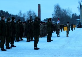 Didžiojo Lietuvos etmono Jonušo Radvilos mokomojo pulko kariai paminėjo 25-ąsias Laisvės gynėjų... - 1