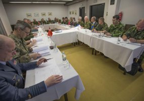 Šiaurės ir Baltijos šalių kariuomenių vadai Estijoje susitiko aptarti karinio bendradarbiavimo - 3