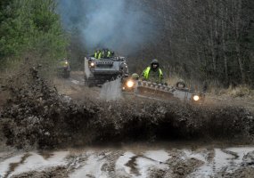 „Jei netepsi, nevažiuosi“ – juokavo kariai, sėkmingai baigę Šarvuočio M 113 vairuotojo kursą - 6