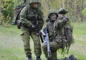 Krašto apsaugos savanorių pajėgų Dariaus ir Girėno apygardos 2-oji rinktinė mini 25-ąsias įkūrimo... - 1
