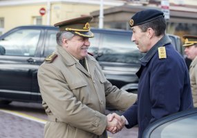 Vilniuje aptartas Lietuvos ir Švedijos karinis bendradarbiavimas - 1