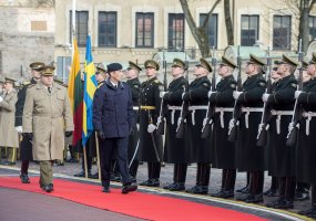 Vilniuje aptartas Lietuvos ir Švedijos karinis bendradarbiavimas - 3