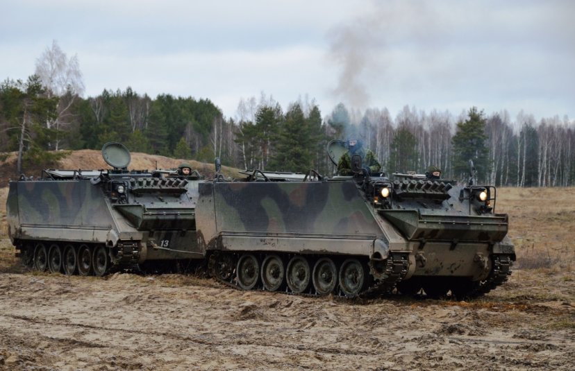 „Jei netepsi, nevažiuosi“ – juokavo kariai, sėkmingai baigę Šarvuočio M 113 vairuotojo kursą