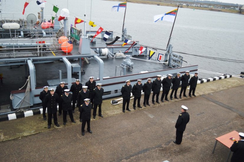 Karo laivų flotilėje keitėsi dviejų karinių laivų vadai
