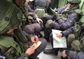 Tarptautinėse pratybose „Kardų susikirtimas 2016“ unikali galimybė valdyti padalinius nuotoliniu... - 3