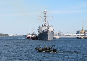 Klaipėdos jūrų uoste lankosi JAV karinis laivas „USS Donald Cook“  - 1