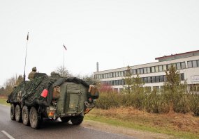 Vadavietės šturmu užbaigtos karių savanorių pratybos „Tvirtas skydas - 2