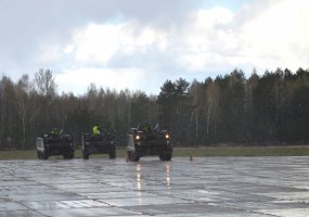 Šarvuočiai drebino Gaižiūnų poligoną - 4