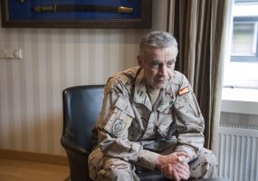 Lietuvoje lankosi Ispanijos kariuomenės vadas generolas admirolas Fernando García Sánchezas - 2