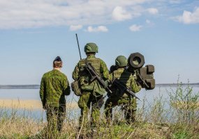 Daugiau kaip 100 karių ir pareigūnų treniravosi ginti Ignalinos AE ir gesinti gaisrus - 1