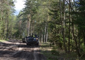 Šarvuočio M 113 vado kursą baigę kariai gebės tinkamai vadovauti ir ekstremaliomis sąlygomis - 2