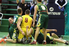 Kariuomenės krepšinio komanda iškovojo Sostinės krepšinio B lygos bronzą - 1