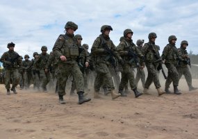 Lietuva ir NATO sąjungininkai pradėjo pratybas, kuriomis treniruosis atsakyti į kylančias grėsmes - 5