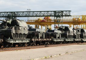 Į Lietuvą atvyko haubicomis PzH2000 ginkluota vokiečių baterija - 4