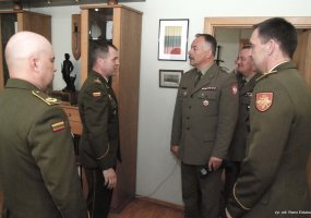 Lenkijos Baltstogės regioninio karinio štabo vadovybės vizitas Krašto apsaugos savanorių pajėgose - 3
