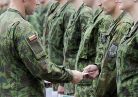 79 kariai papildys Krašto apsaugos savanorių pajėgas - 1