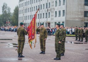 Vaidoto batalionas į atsargą išleido 459 šauktinius karius, bataliono vadu paskirtas plk. ltn.... - 6