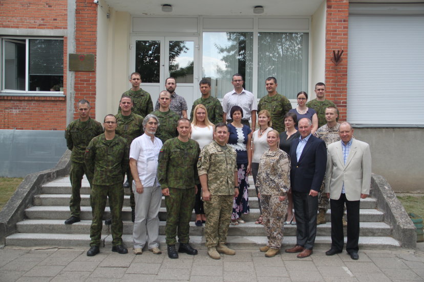 Seminaras „Civilių ir karių bendradarbiavimas Ukrainos ir Rusijos karinio konflikto metu“ 