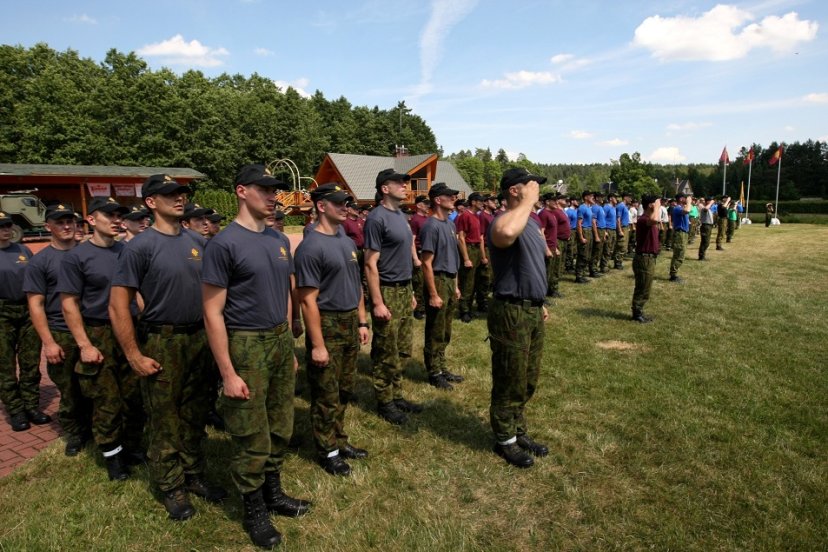 600 karių varžėsi XXVI Savanorių pajėgų sporto žaidynėse 