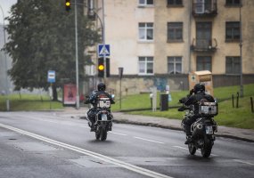 Karių rekordas motociklais – sunkiai sergančiam mažajam Vakariui palaikyti - 2