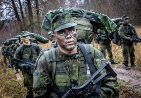 Po šauktinių tarnybos Lietuvos kariuomenėje tarnauti liekanti j.eil. I. Čičinskaitė: „Su tokiais... - 1