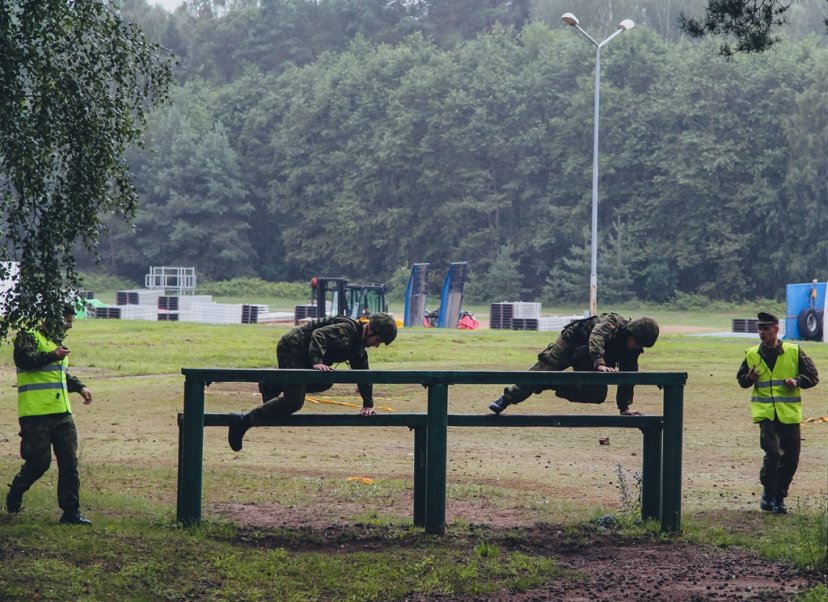 Į kartotinius mokymus atvykę rezervistai susirungė su savo įstaigų vadovais 