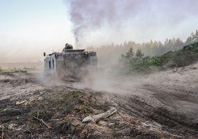 Sausumos pajėgų kariai baigė Šarvuočio M 113 vairuotojo kursą - 3