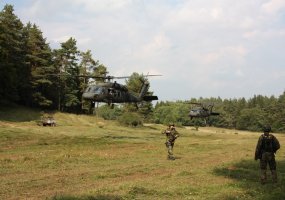 Brigados „Geležinis Vilkas“ štabo kariai antrąsyk istorijoje valdys jungtinę NATO brigadą - 4