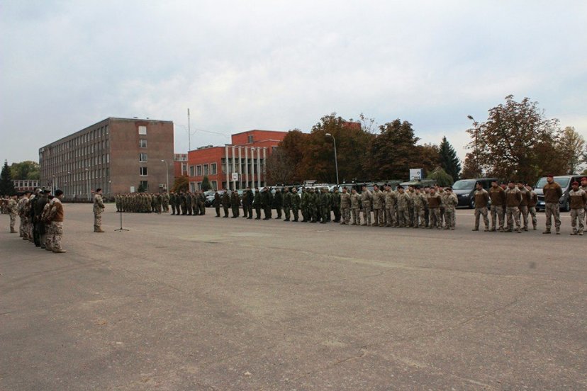 Karo inžinieriai atliks sprogmenų neutralizavimą buvusioje sovietinėje šaudmenų sandėliavimo...