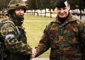 Lithuanian volunteer soldiers train side by side with allied colleagues  - 6