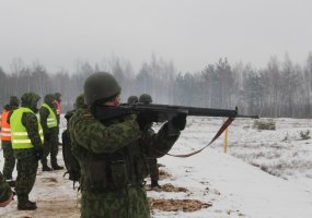 Prasidėjo trijų savaičių trukmės parengtojo rezervo karių rengimas - 1
