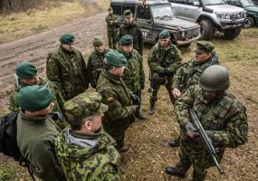 Ko niekada nepamirš karys? Vieno tai tikrai – susitikimo „akis į akį“ su Kariuomenės vadu - 6