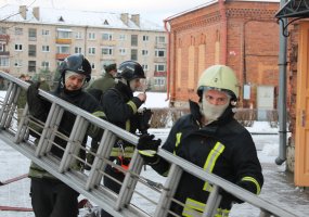 Karinių oro pajėgų Oro erdvės stebėjimo ir kontrolės valdybos Štabe vyko priešgaisrinės saugos... - 4
