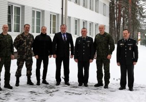 Oro gynybos batalionas atnaujino sąveikos planą su Valstybės sienos apsaugos tarnyba - 2