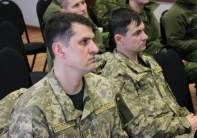 Juozo Vitkaus inžinerijos batalione lankėsi Lietuvos ir Ukrainos kariuomenių vyriausieji... - 2