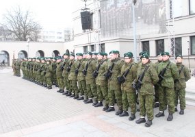 Lietuvos valstybės atkūrimo dienos 99-ųjų metinių renginyje Kaune Lietuvos Respublikai prisiekė... - 1