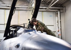 Lietuvoje lankėsi NATO, Šiaurės šalių ir Baltijos bei Lenkijos karinių oro pajėgų vadovybė... - 1