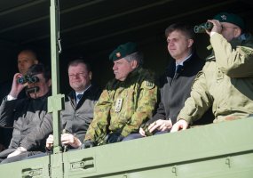 Ministras Pirmininkas, krašto apsaugos ministras ir kariuomenės vadas Rukloje  stebėjo NATO... - 5
