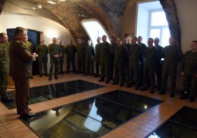 Lietuvos kariuomenės vadas ir vyriausiasis puskarininkis suteikė seržanto majoro karinius laipsnius - 1