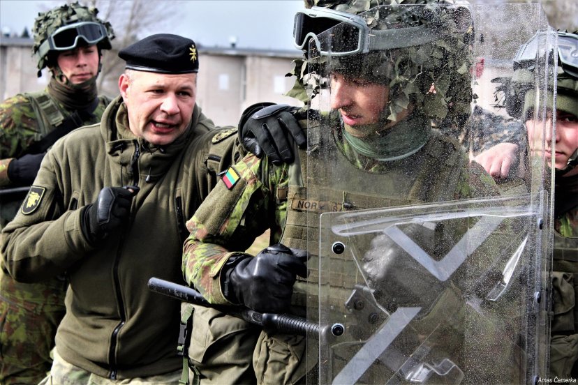 Vyko I Bataliono kovinės grupės padalinių integravimo pratybos