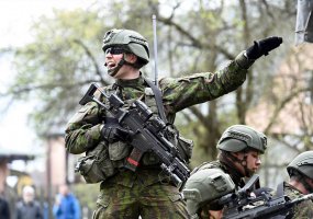 Lietuvos kariuomenė baigdama pratybas „Žaibo kirtis 2017 - 3