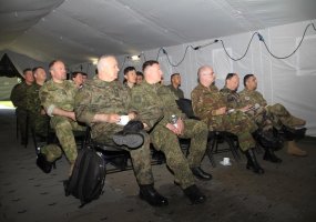 Vytenio bendrosios paramos logistikos batalione su vizitu lankėsi užsienio gynybos atašė  - 1