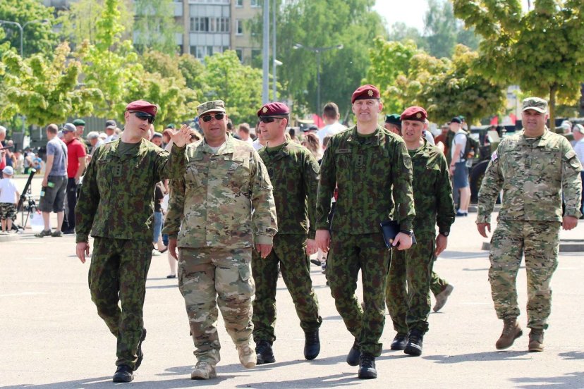 Gruzijos Nacionalinės gvardijos vadas brg. gen. L. Gamkrelidze: „Kai žinai, kad šalia yra...