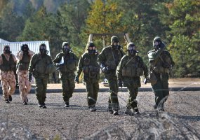 Lietuvos kariuomenės inžinieriai kartu su NATO sąjungininkais treniruojasi veikti mūšio mieste... - 2
