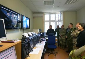 Karinių jūrų pajėgų vadas susitiko su BALDEFCOL vadovybės delegacija ir NFIU atstovybės Lietuvoje... - 2